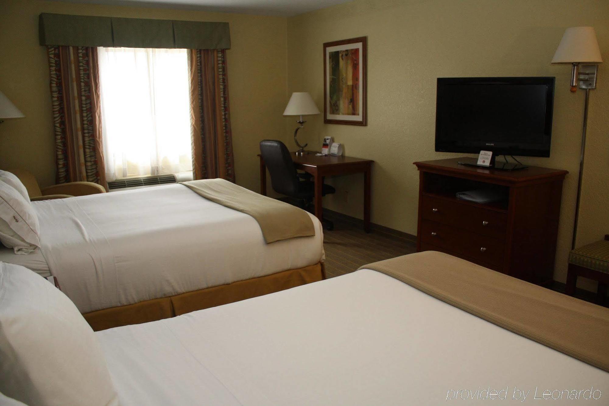 Holiday Inn Express Winfield - Teays Valley Hurricane Exterior photo