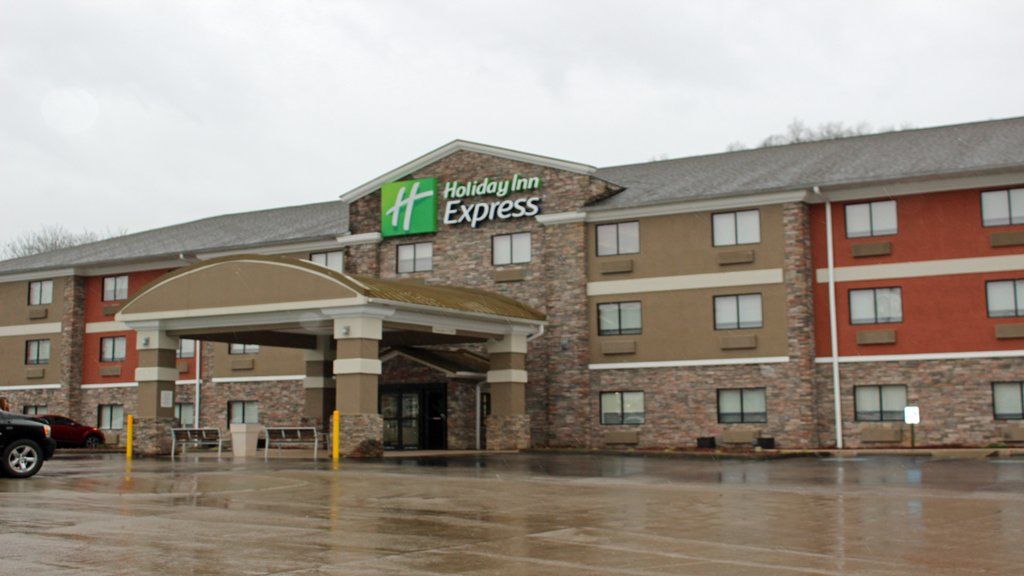 Holiday Inn Express Winfield - Teays Valley Hurricane Exterior photo