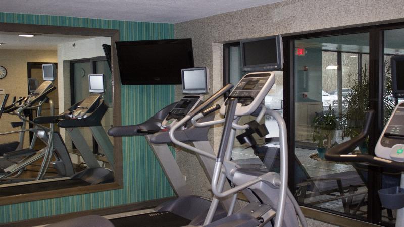 Holiday Inn Express Winfield - Teays Valley Hurricane Exterior photo